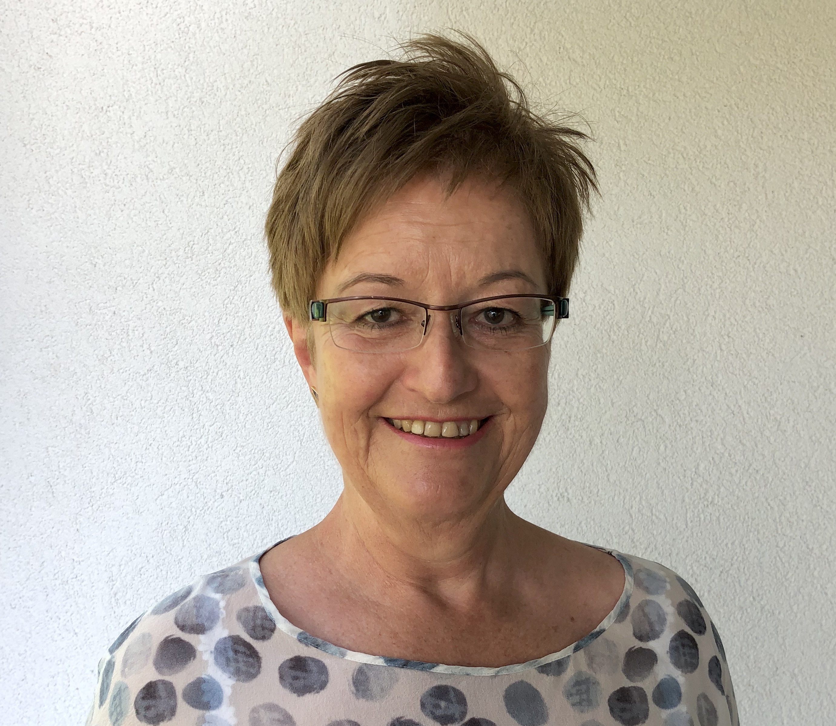 Christine Grüneisen (69)