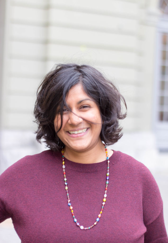 «Wir sind so vernetzt wie noch nie», sagt Gulshan Sheikh. – Bild: Elias Rüegsegger