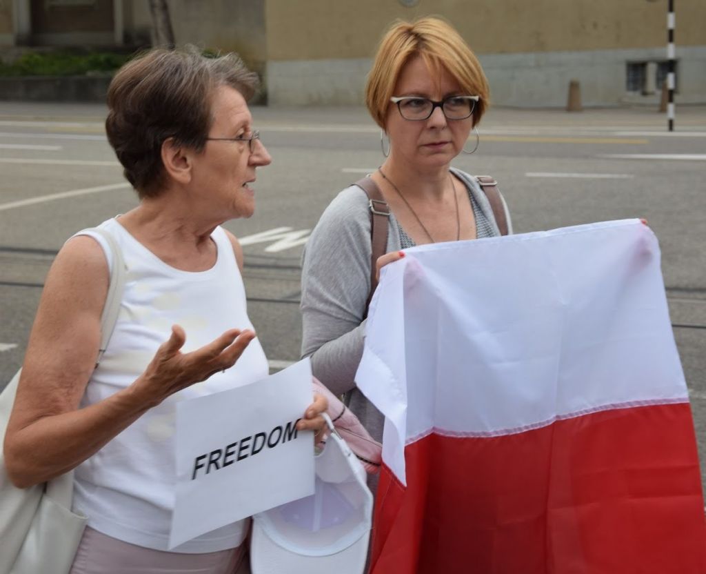 An der Demo in Bern auch dabei. Die Autorin dieses Artikels: Barbara Tschopp. – Bild: zvg
